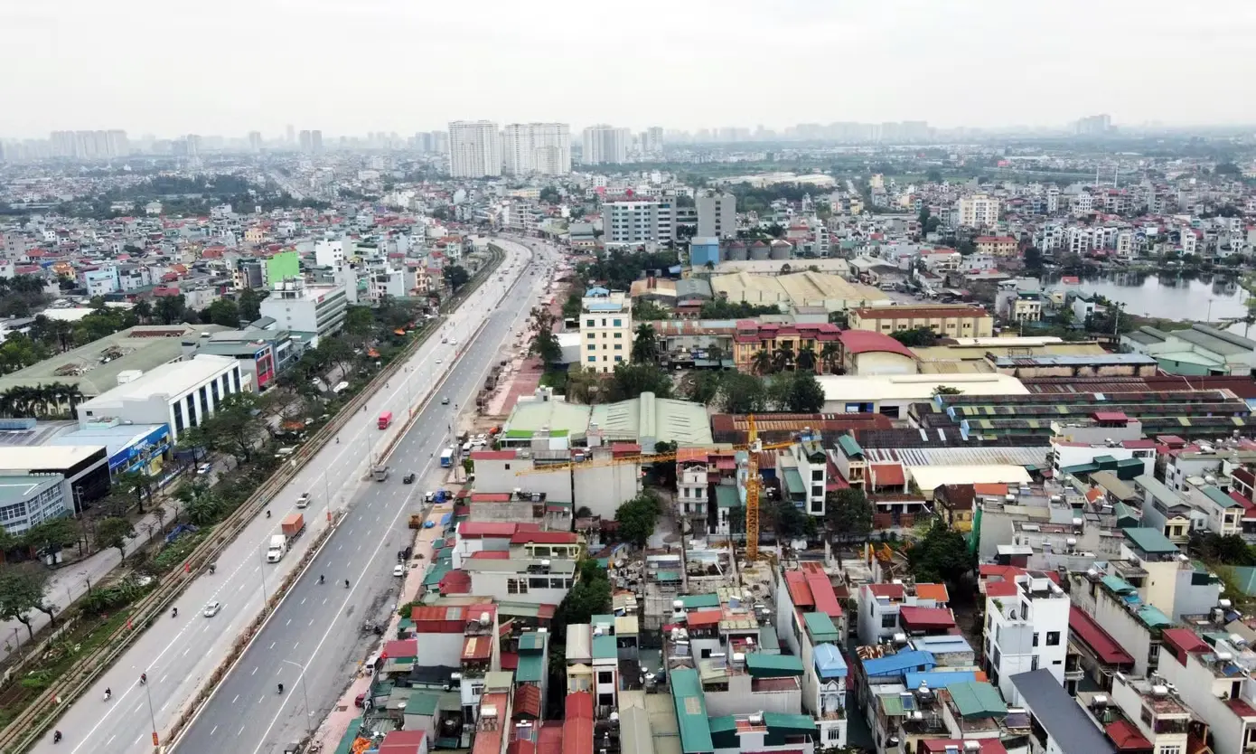 Việc giá đất tăng theo thông tin đường được mở rộng, nâng cấp là phổ biến, nhưng chuyên gia cảnh báo đây cũng là giai đoạn tiềm ẩn nhiều rủi ro nhất.